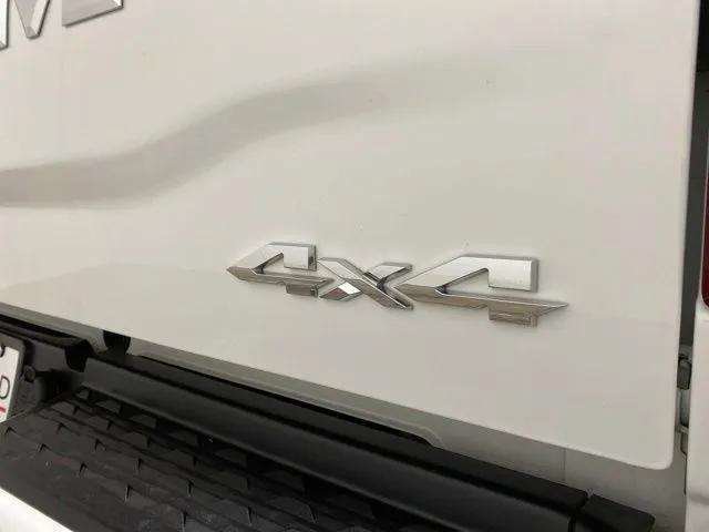 Used 2025 RAM 2500 Laramie AWD/4WD image 96
