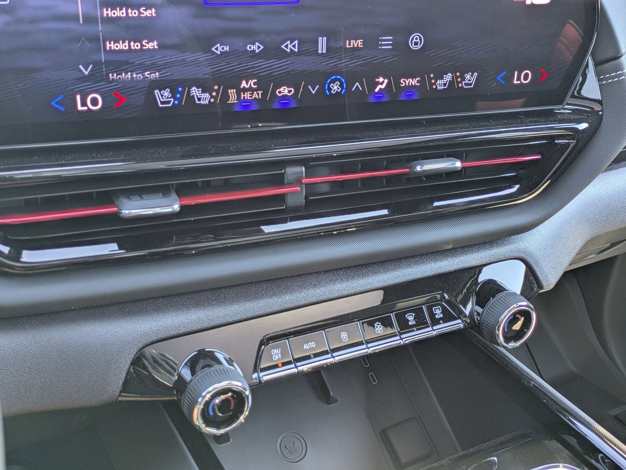 New 2026 Chevrolet Silverado EV Trail Boss w/ Premium Package image 18