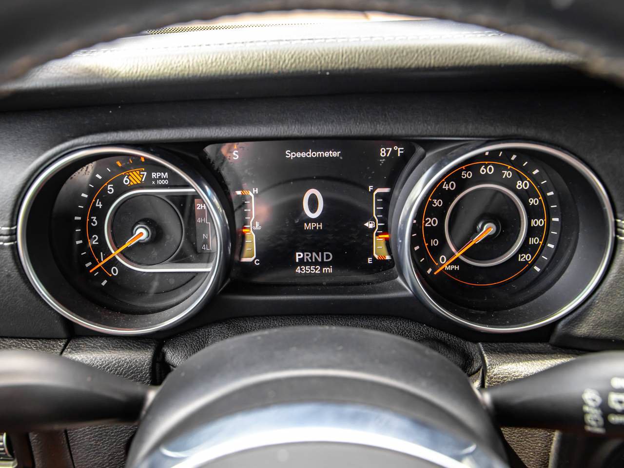 Used 2019 Jeep Wrangler Unlimited Sahara AWD/4WD image 13