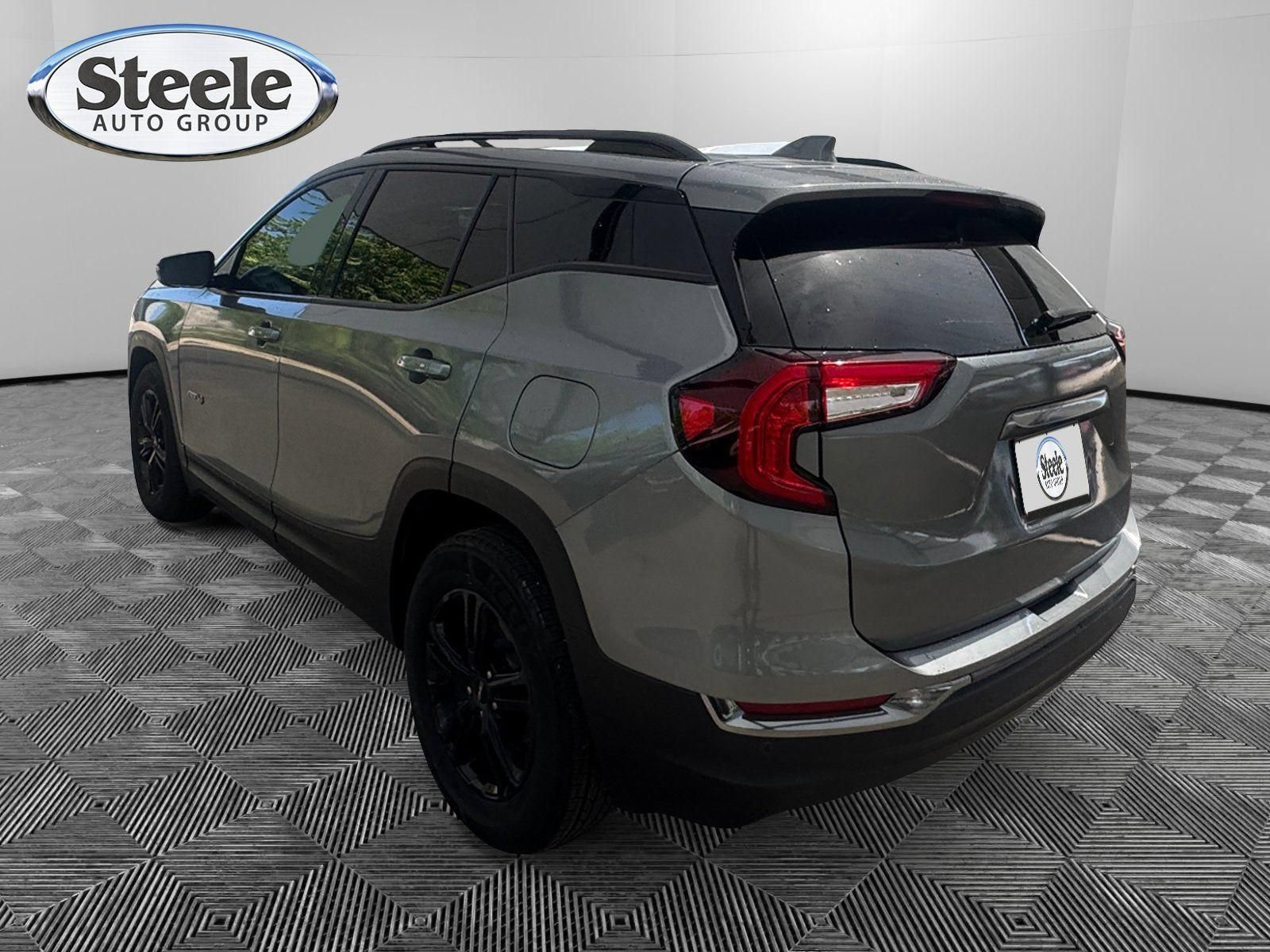 Used 2024 GMC Terrain AT4 w/ Tech Package AWD/4WD image 3