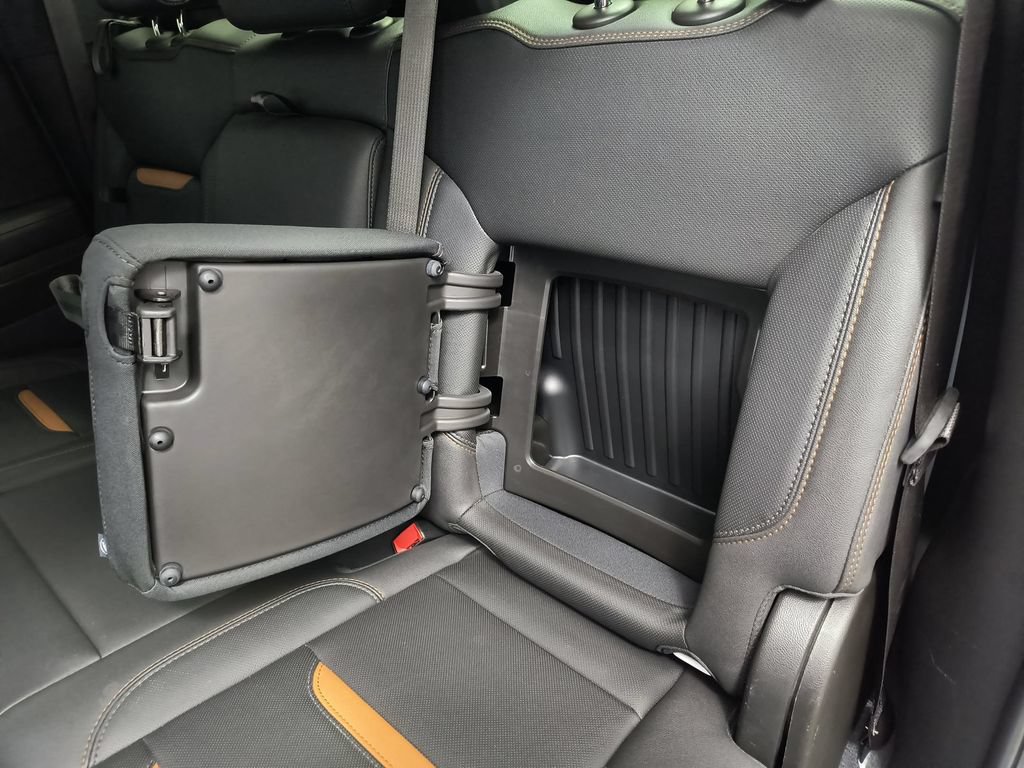 Used 2023 GMC Sierra 1500 AT4 w/ AT4 Premium Package AWD/4WD image 21
