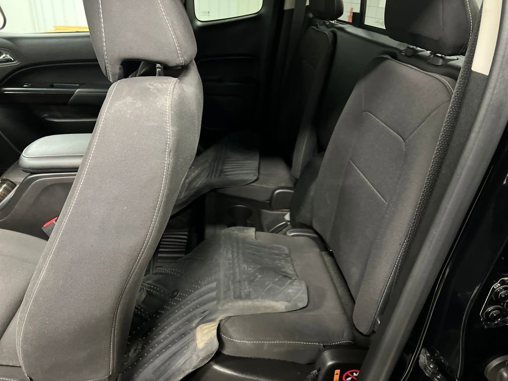 Certified 2017 GMC Canyon SLE w/ SLE Convenience Package image 14