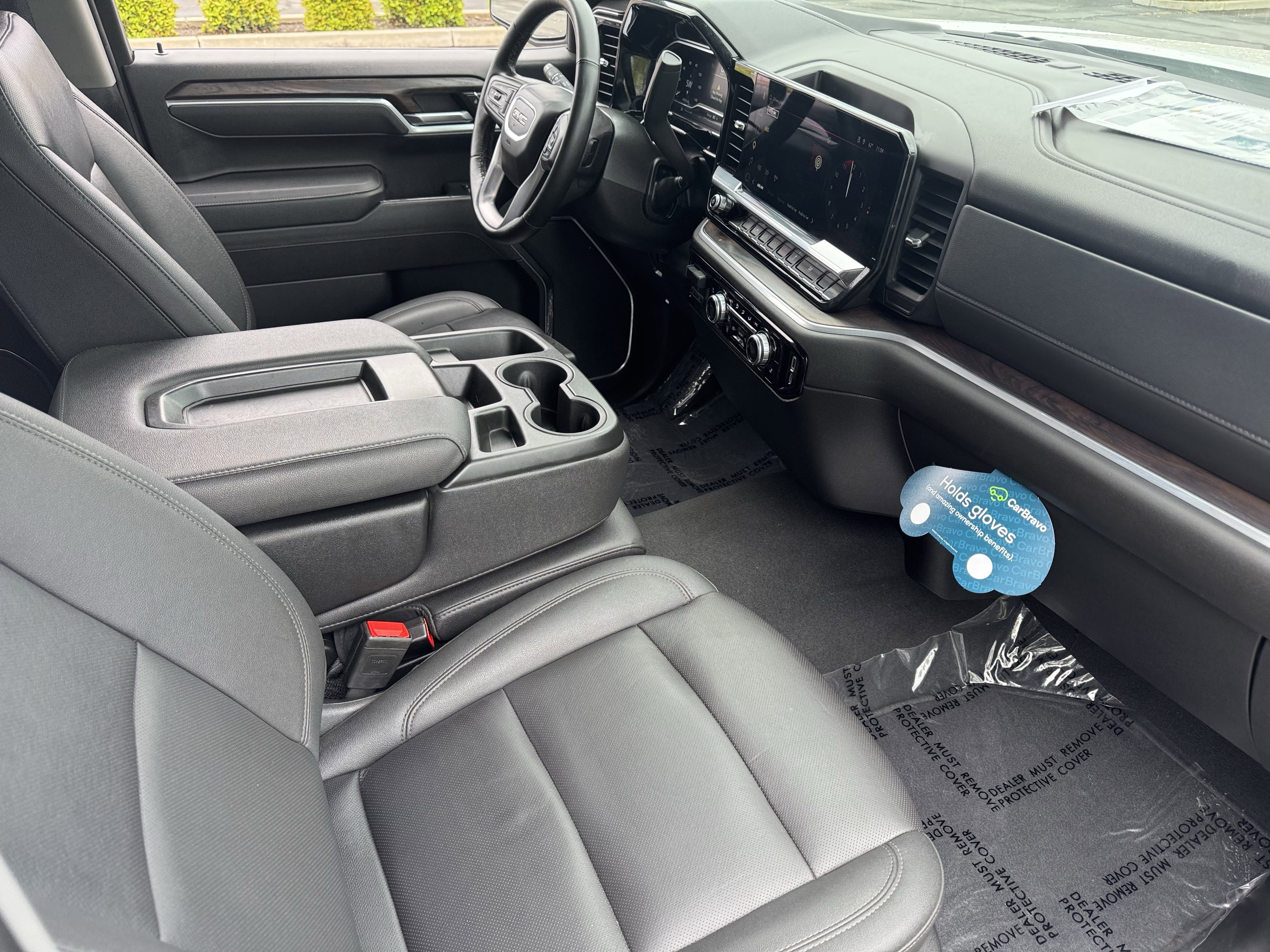 Used 2025 GMC Sierra 1500 SLT AWD/4WD image 22