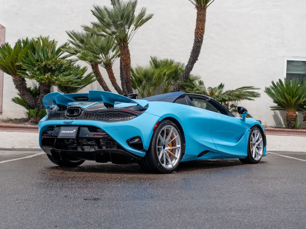 New 2026 McLaren 750S Spider RWD image 4