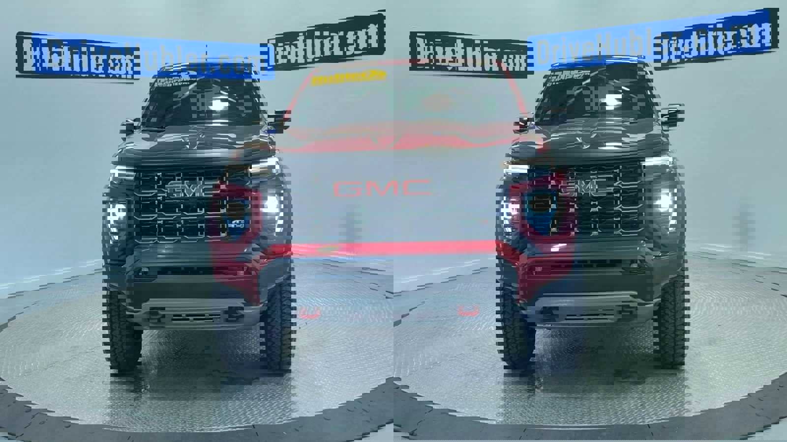 Used 2024 GMC Canyon AT4 w/ AT4 Premium Package image 3