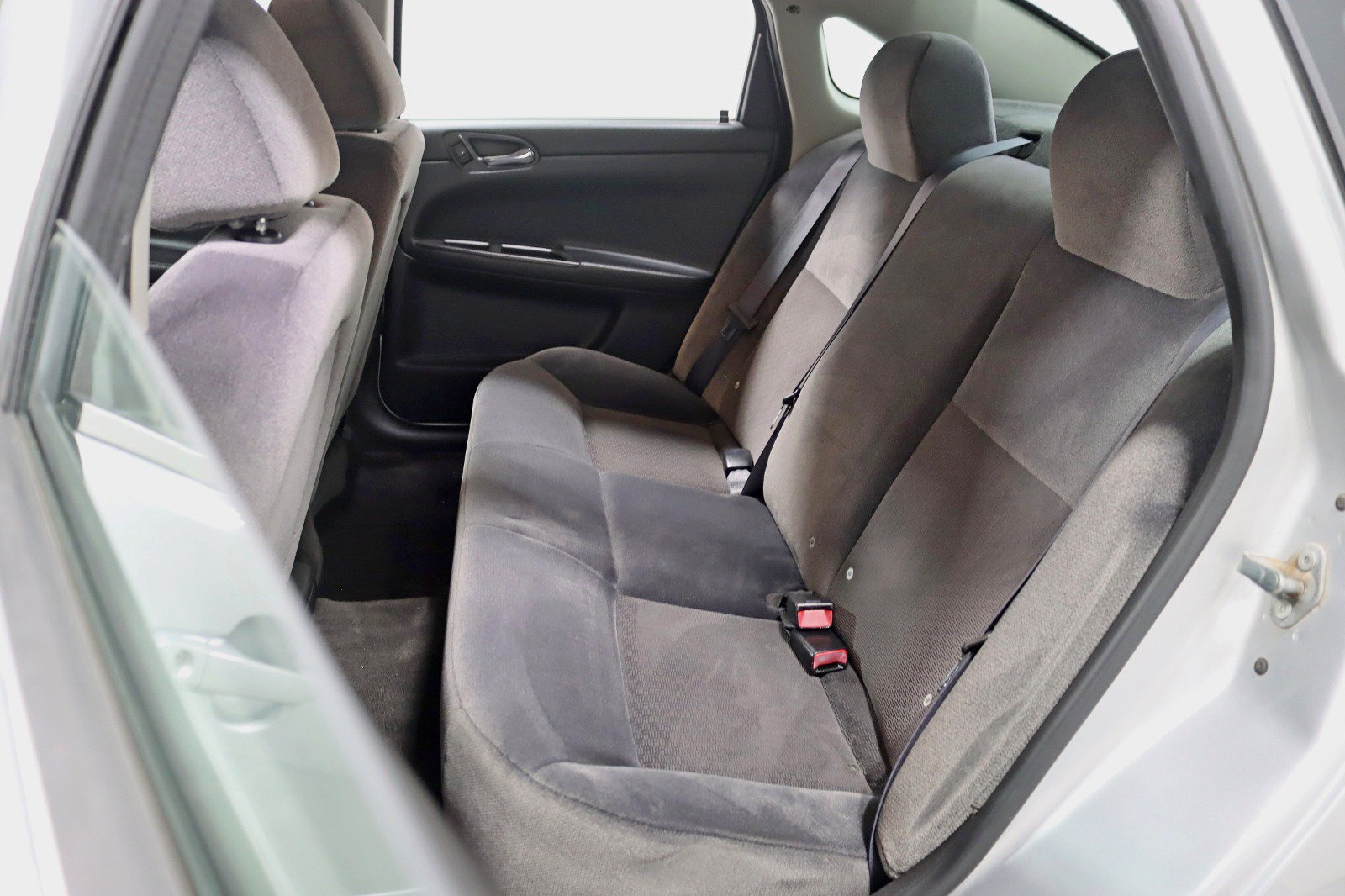 Used 2016 Chevrolet Impala Limited LS FWD image 21