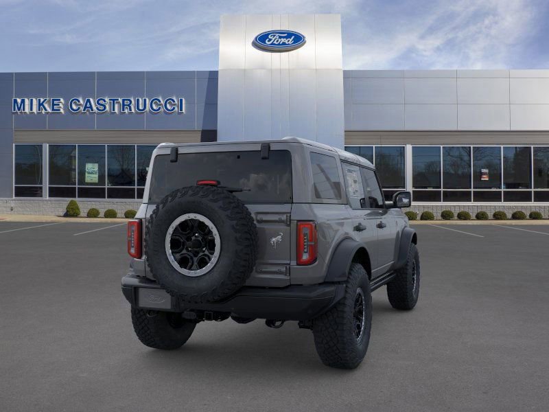 New 2025 Ford Bronco Badlands image 8