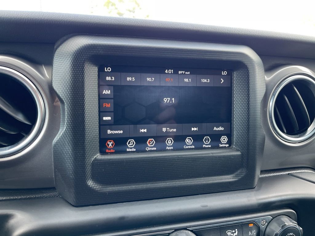 Used 2021 Jeep Wrangler Unlimited Sahara image 10