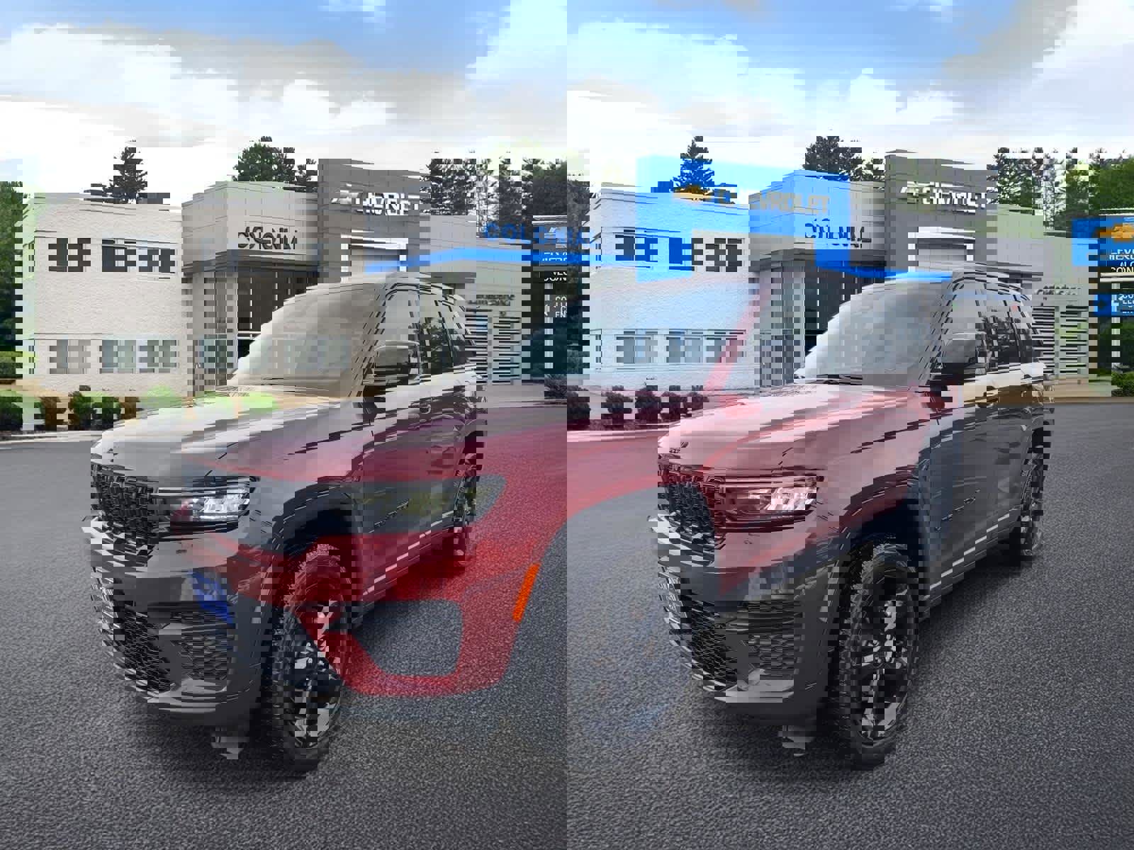 Used 2023 Jeep Grand Cherokee Altitude