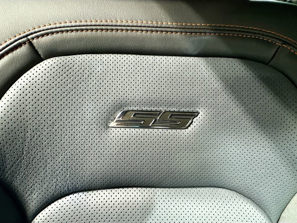 Used 2017 Chevrolet Camaro SS w/ LPO, Ground Effects Package image 22