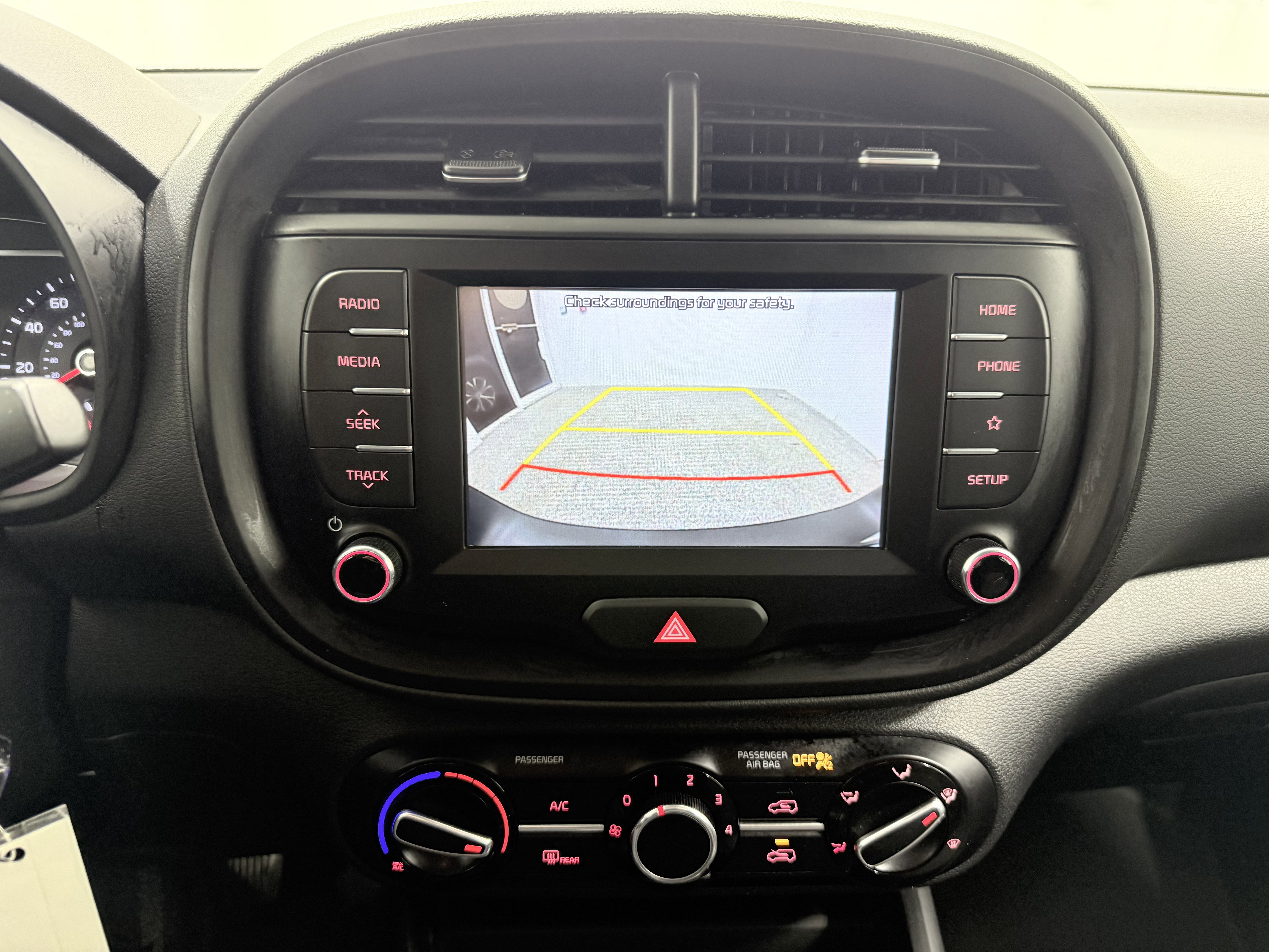 Used 2021 Kia Soul LX image 17