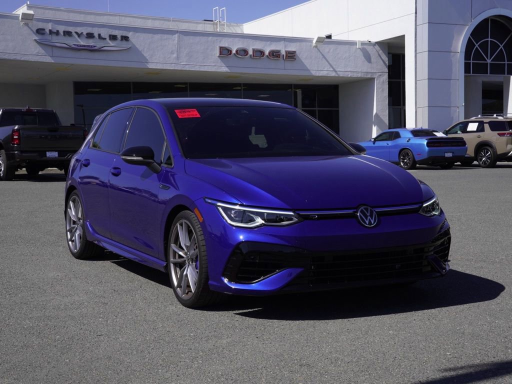 Used 2024 Volkswagen Golf R image 2