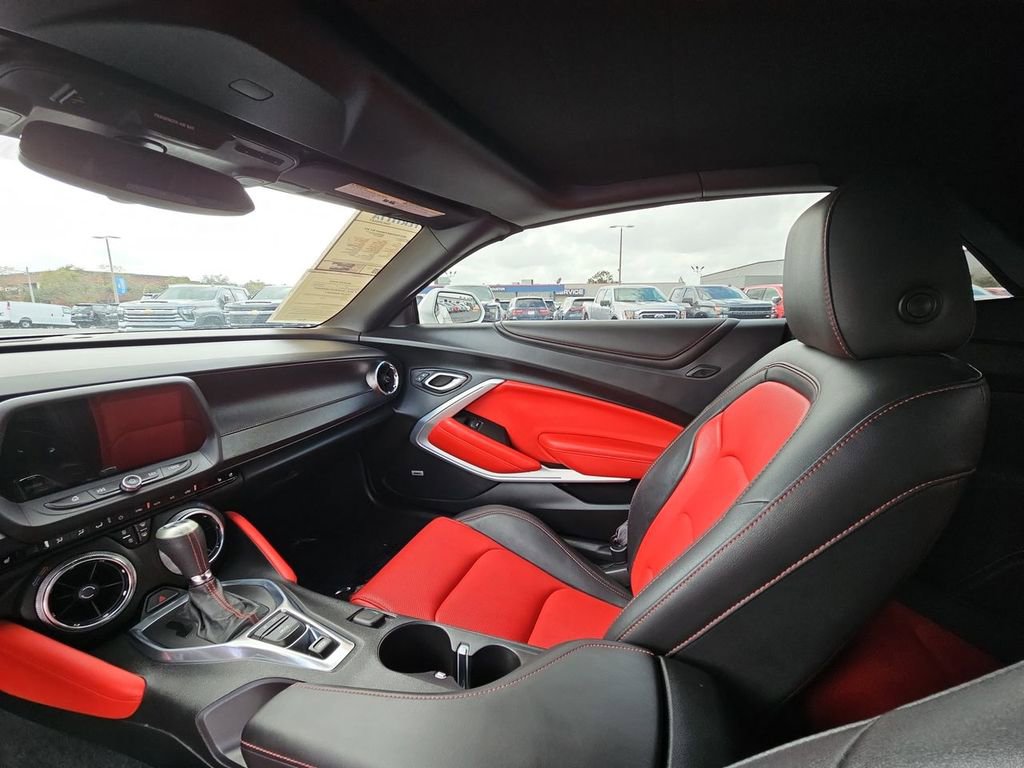Used 2017 Chevrolet Camaro LT image 11