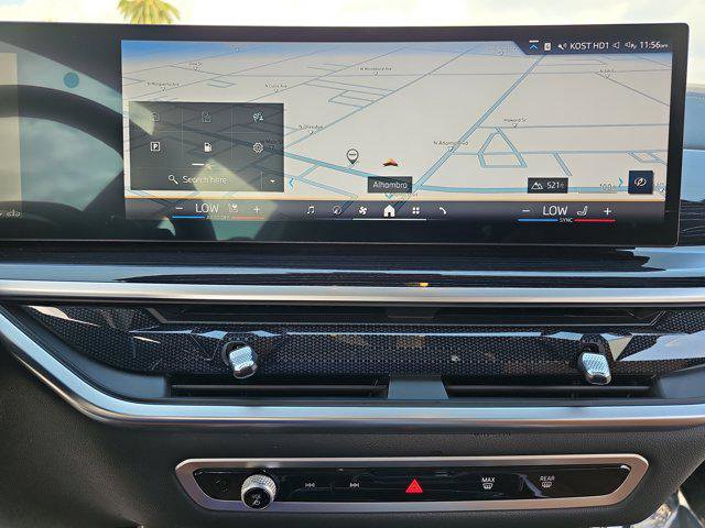 Certified 2024 BMW X7 xDrive40i w/ M Sport Package image 24