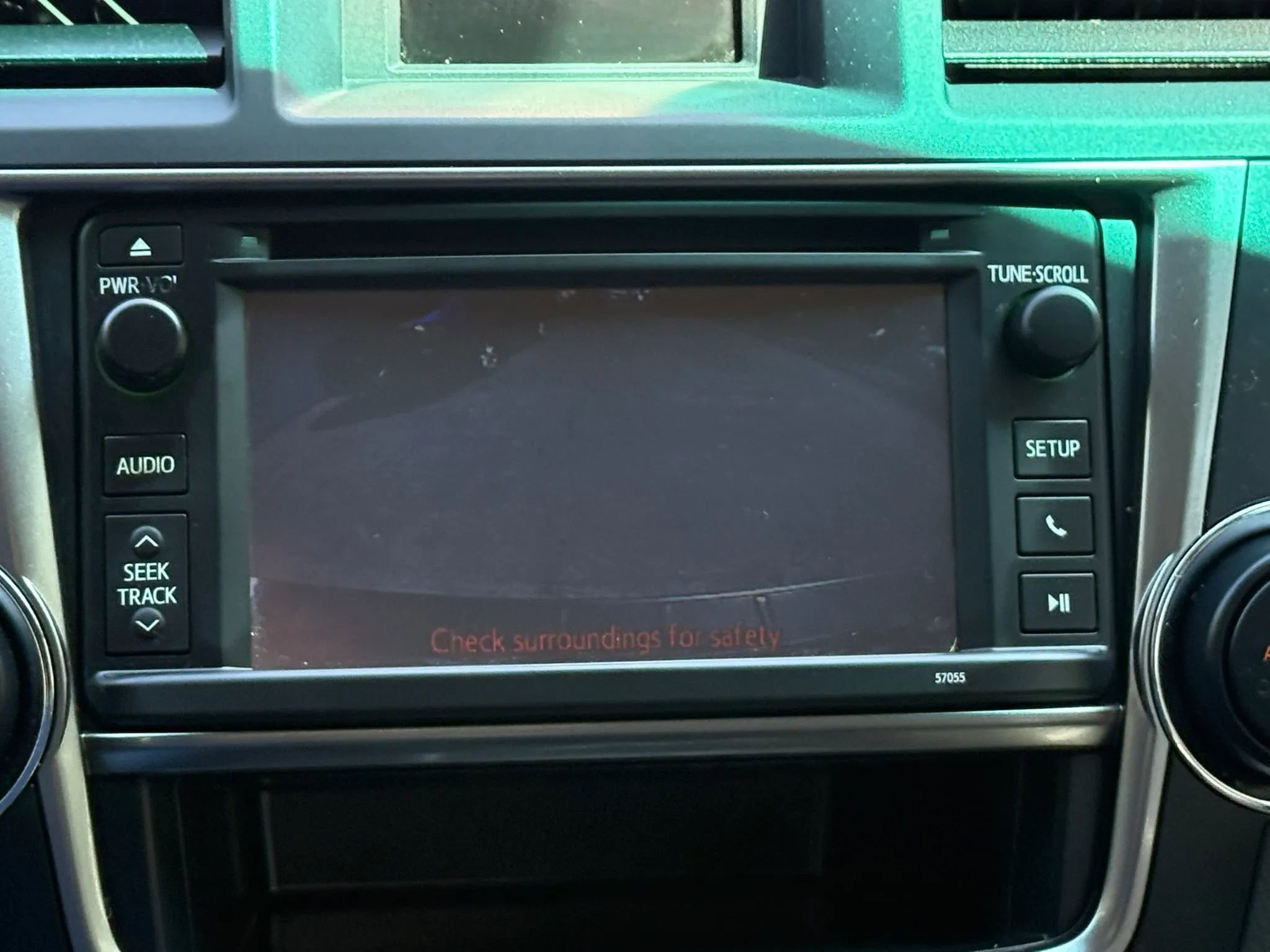 Used 2013 Toyota Highlander SE image 13