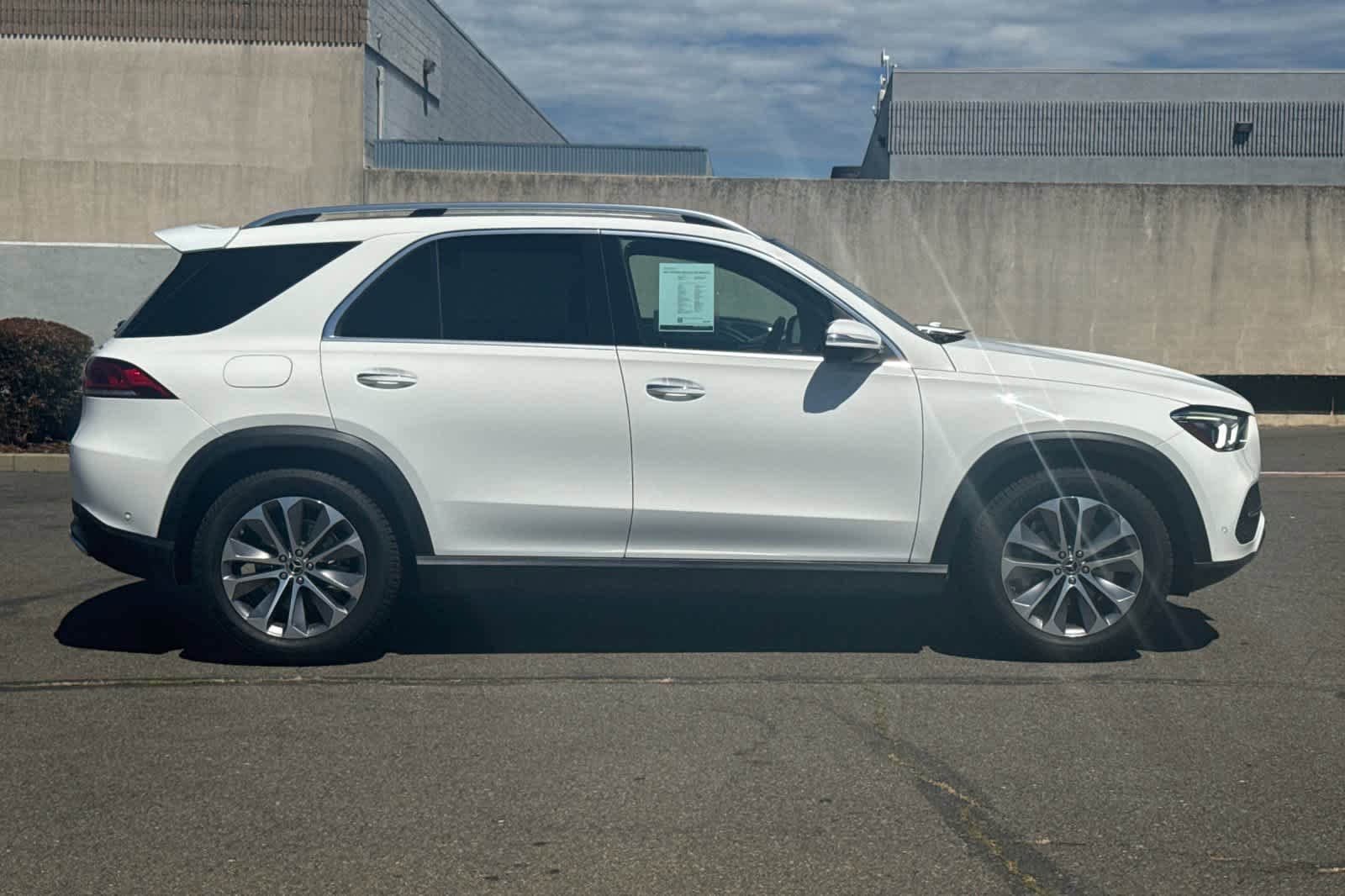 Used 2021 Mercedes-Benz GLE 350 4MATIC image 6