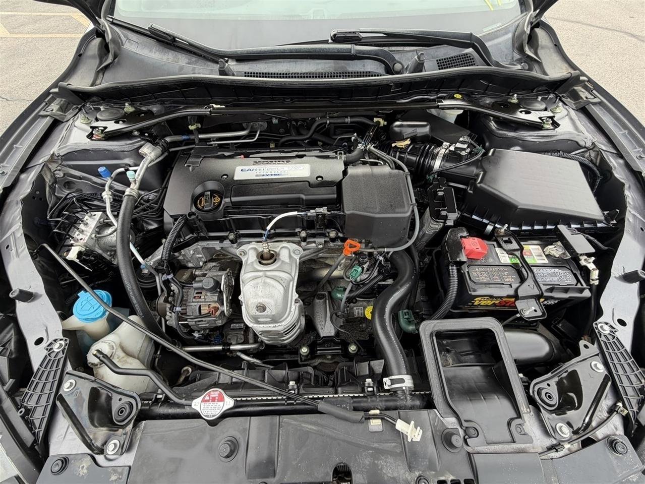 Used 2014 Honda Accord EX image 32