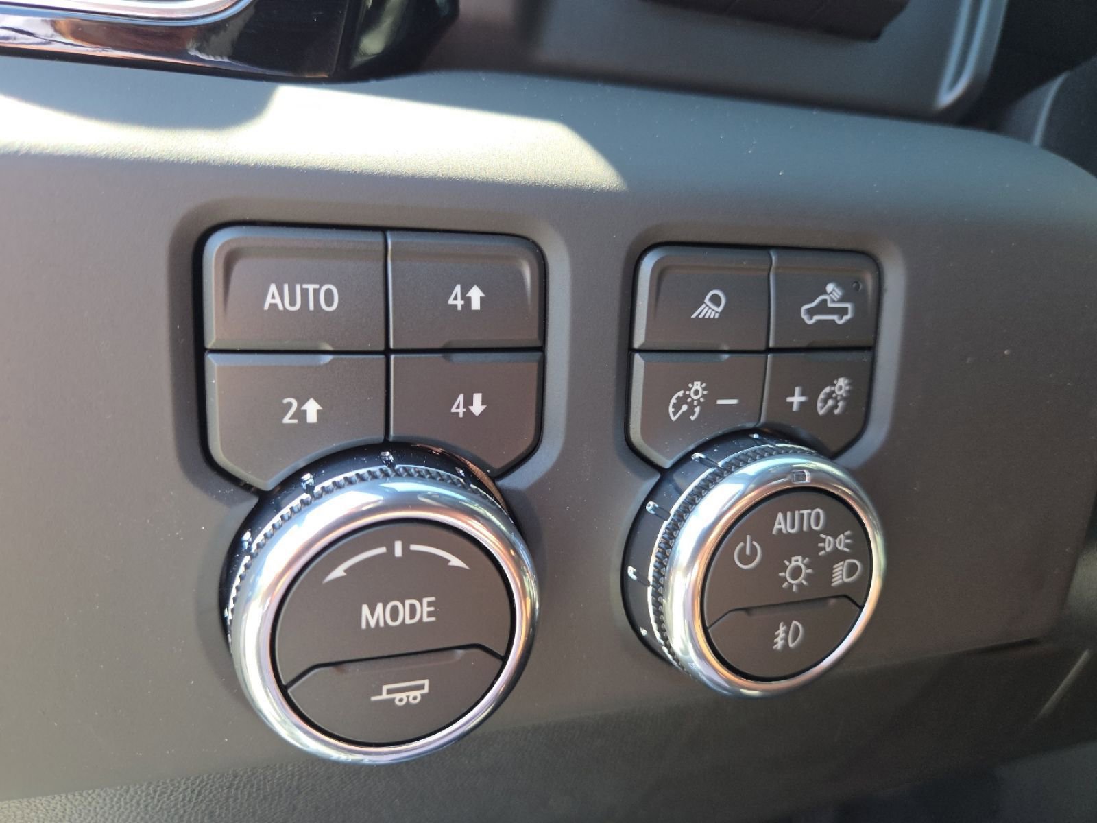 New 2026 GMC Sierra 1500 Denali Ultimate image 9