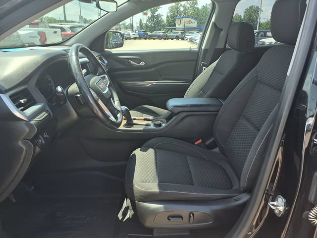 Used 2018 GMC Acadia SLE w/ LPO, Floor Liner Package AWD/4WD image 3