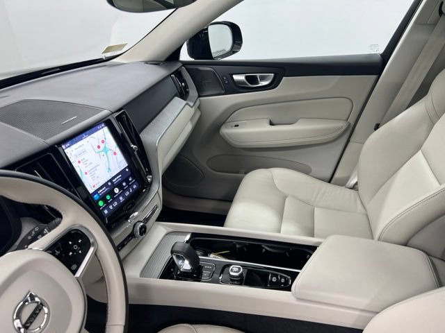 Used 2024 Volvo XC60 T8 Plus w/ Protection Package Premier AWD/4WD image 19