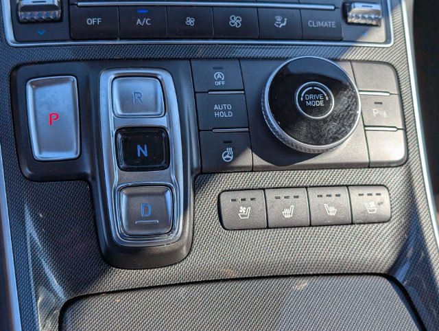 Used 2021 Hyundai Santa Fe Limited FWD image 20