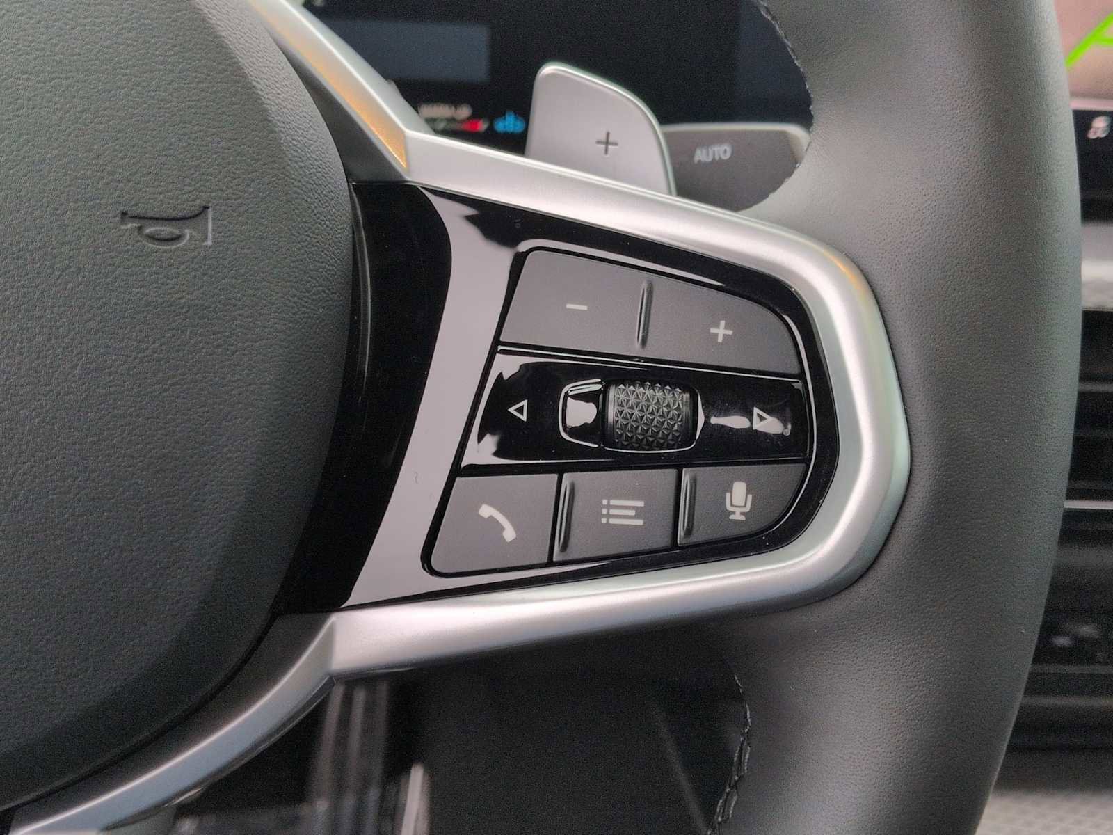 Used 2026 BMW 330i xDrive Sedan w/ M Sport Package image 27