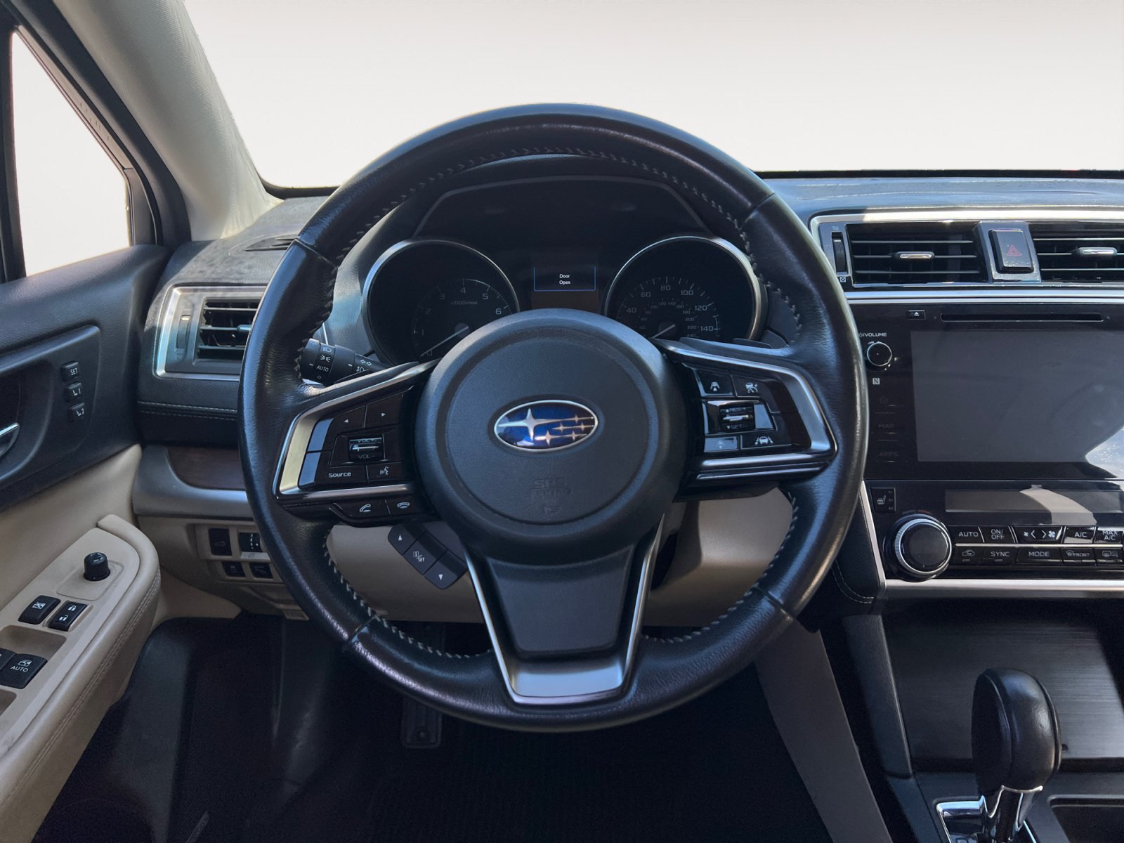 Used 2019 Subaru Outback 3.6R Limited w/ Popular Package #2 AWD/4WD image 12