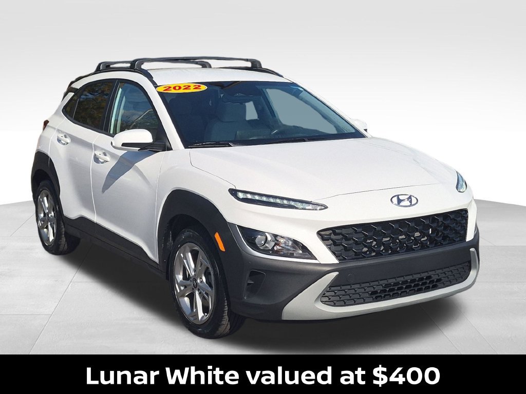 Used 2022 Hyundai Kona SEL w/ Cargo Package AWD/4WD image 4
