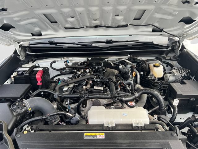 Used 2024 Toyota Tacoma SR RWD image 32