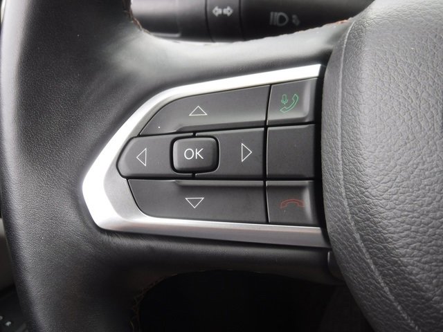 Used 2022 Jeep Compass Limited image 28