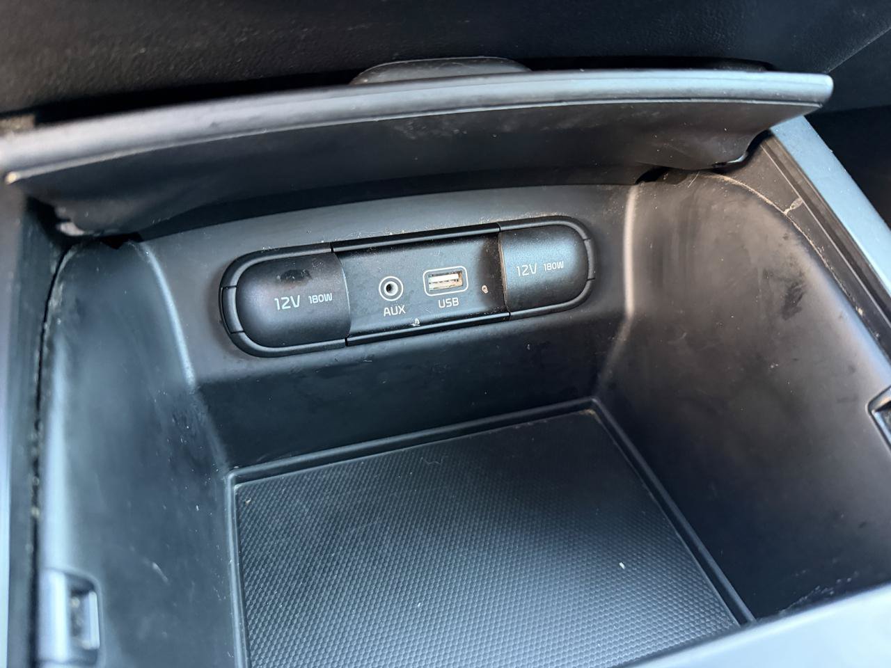 Used 2020 Kia Sorento LX w/ LX I4 Convenience Package AWD/4WD image 23
