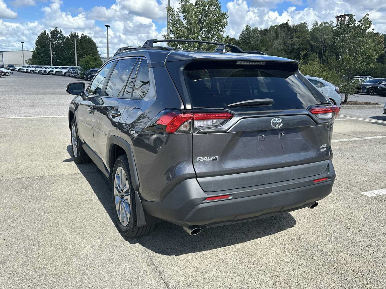 Used 2024 Toyota RAV4 XLE Premium w/ Weather Package AWD/4WD image 4