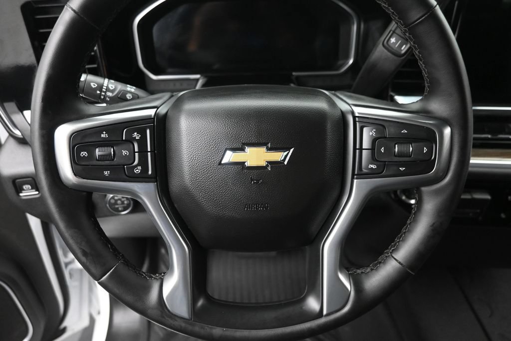 Used 2026 Chevrolet Silverado 2500 LT AWD/4WD image 19