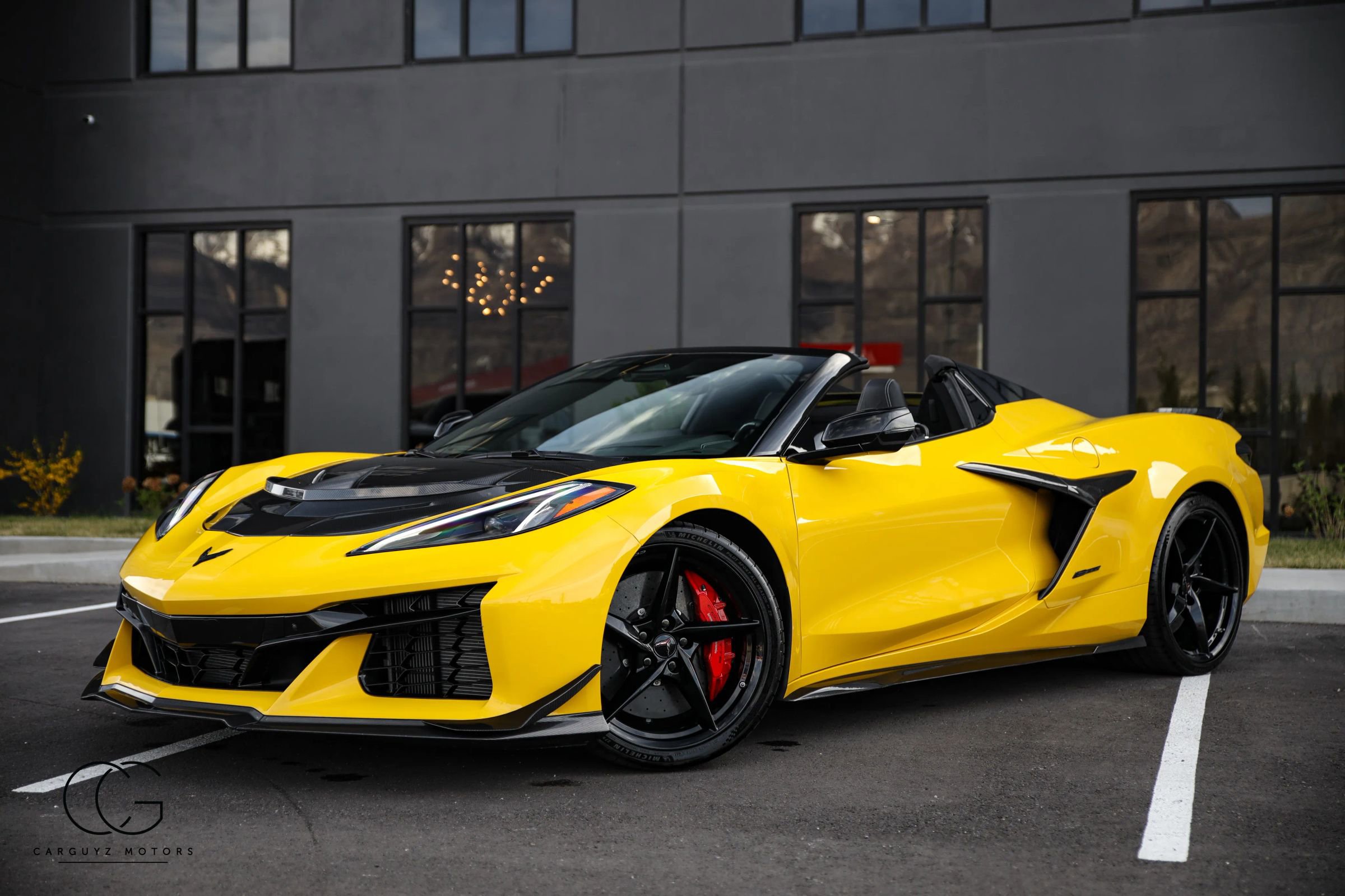 Used 2025 Chevrolet Corvette E-Ray image 4