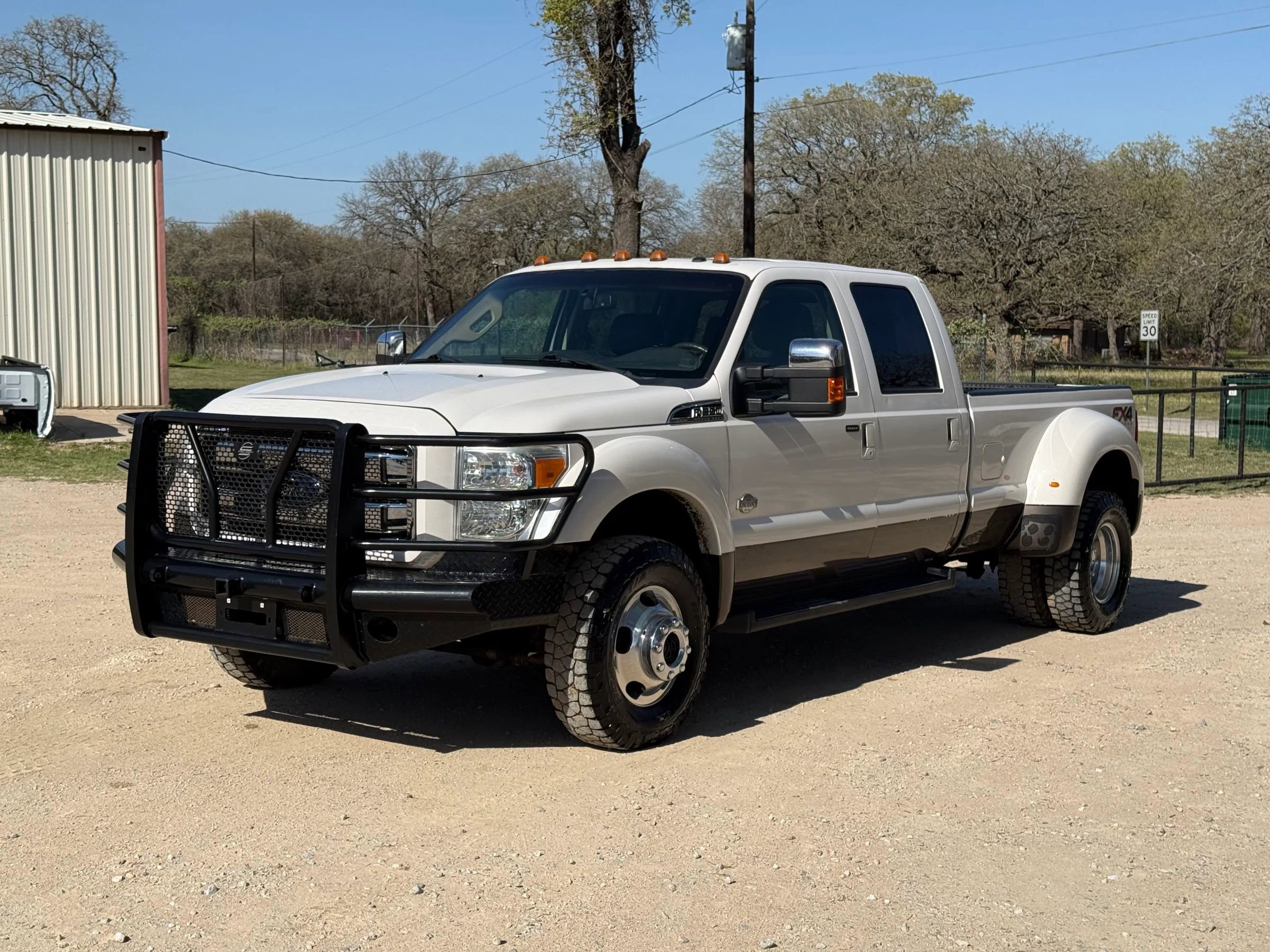 Used 2016 Ford F350 King Ranch AWD/4WD image 7