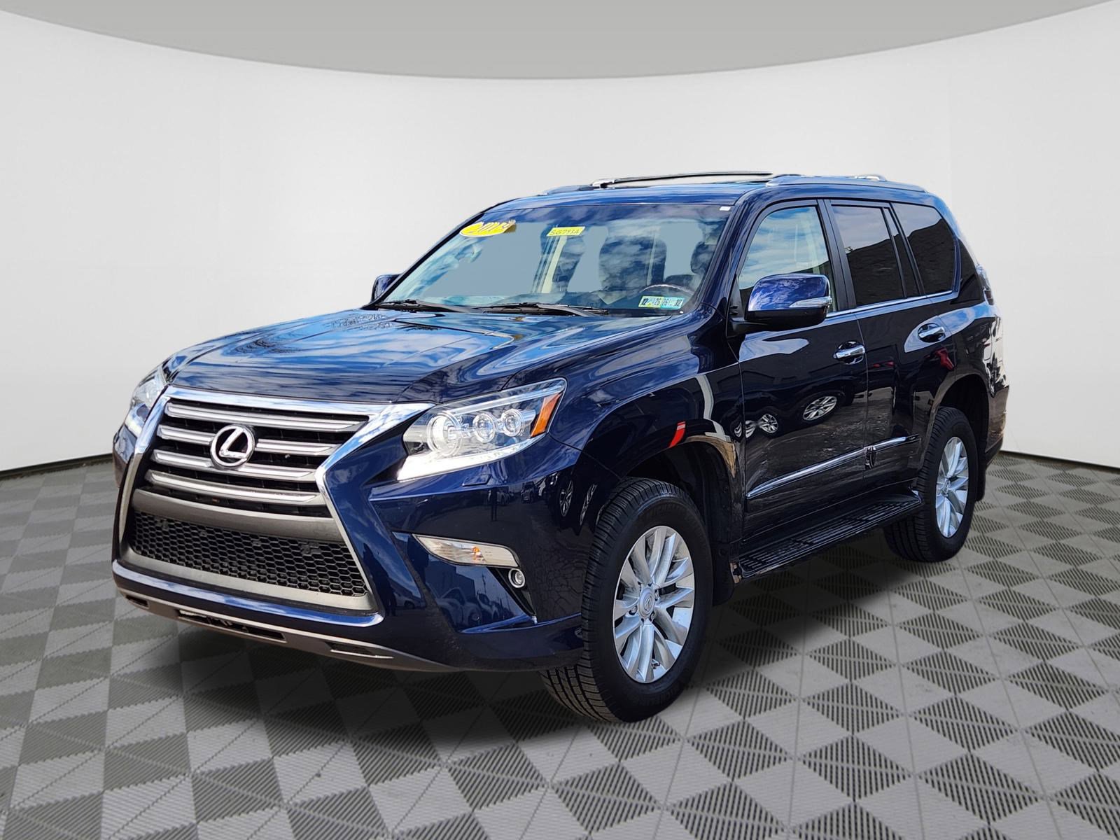 Used 2019 Lexus GX 460 image 2