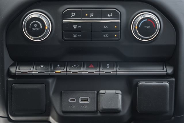 Used 2023 Chevrolet Silverado 1500 Custom AWD/4WD image 29