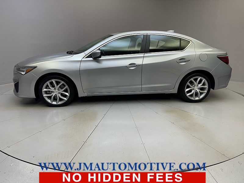 Used 2020 Acura ILX image 2