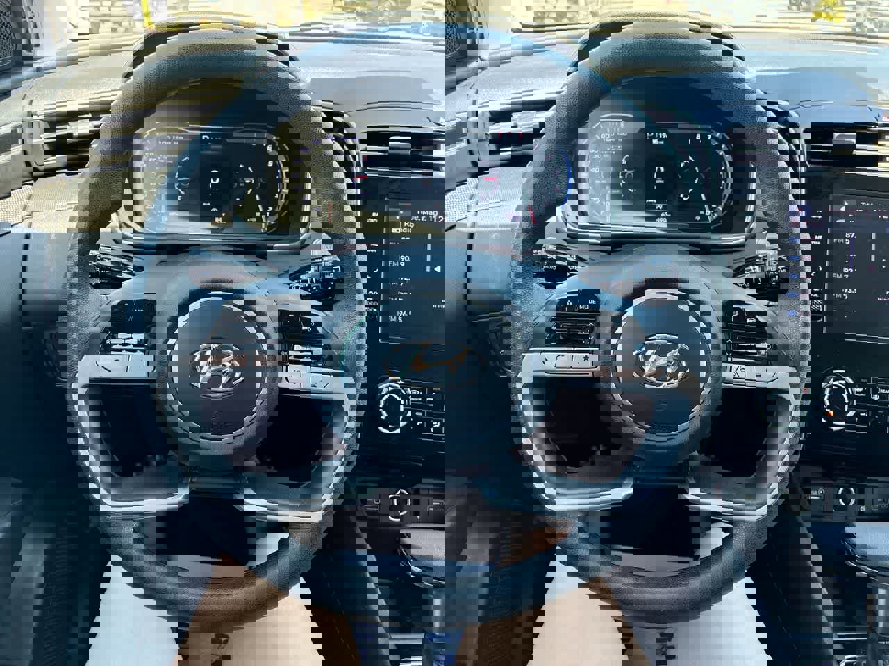 Used 2023 Hyundai Tucson SEL image 11