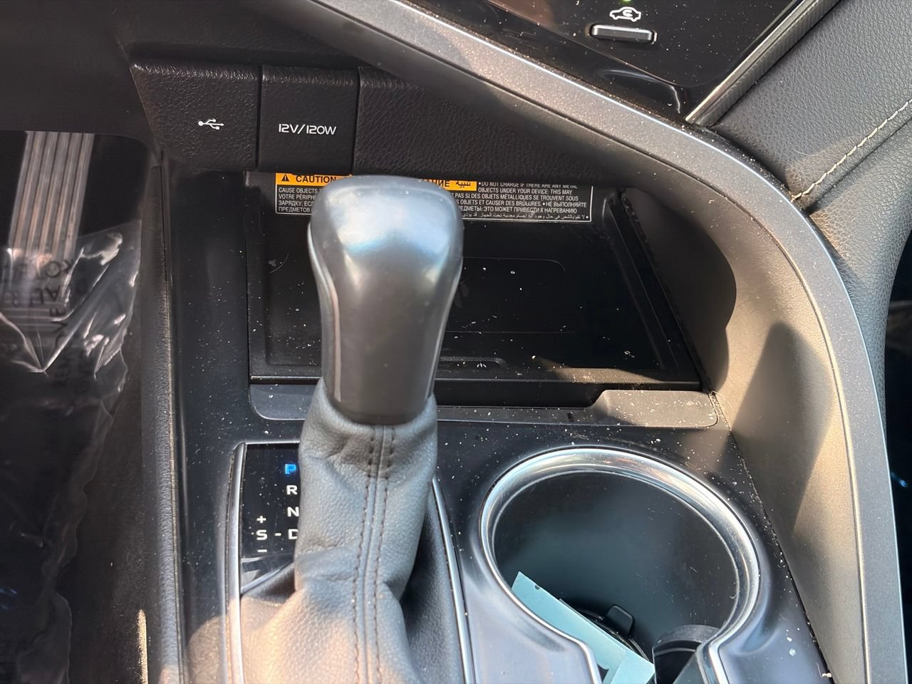 Used 2020 Toyota Camry XSE AWD/4WD image 24