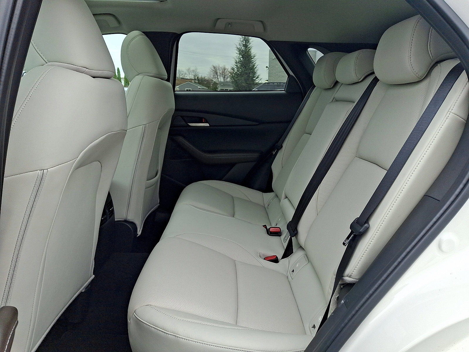 Certified 2025 MAZDA CX-30 AWD 2.5 S w/ Premium Package image 12