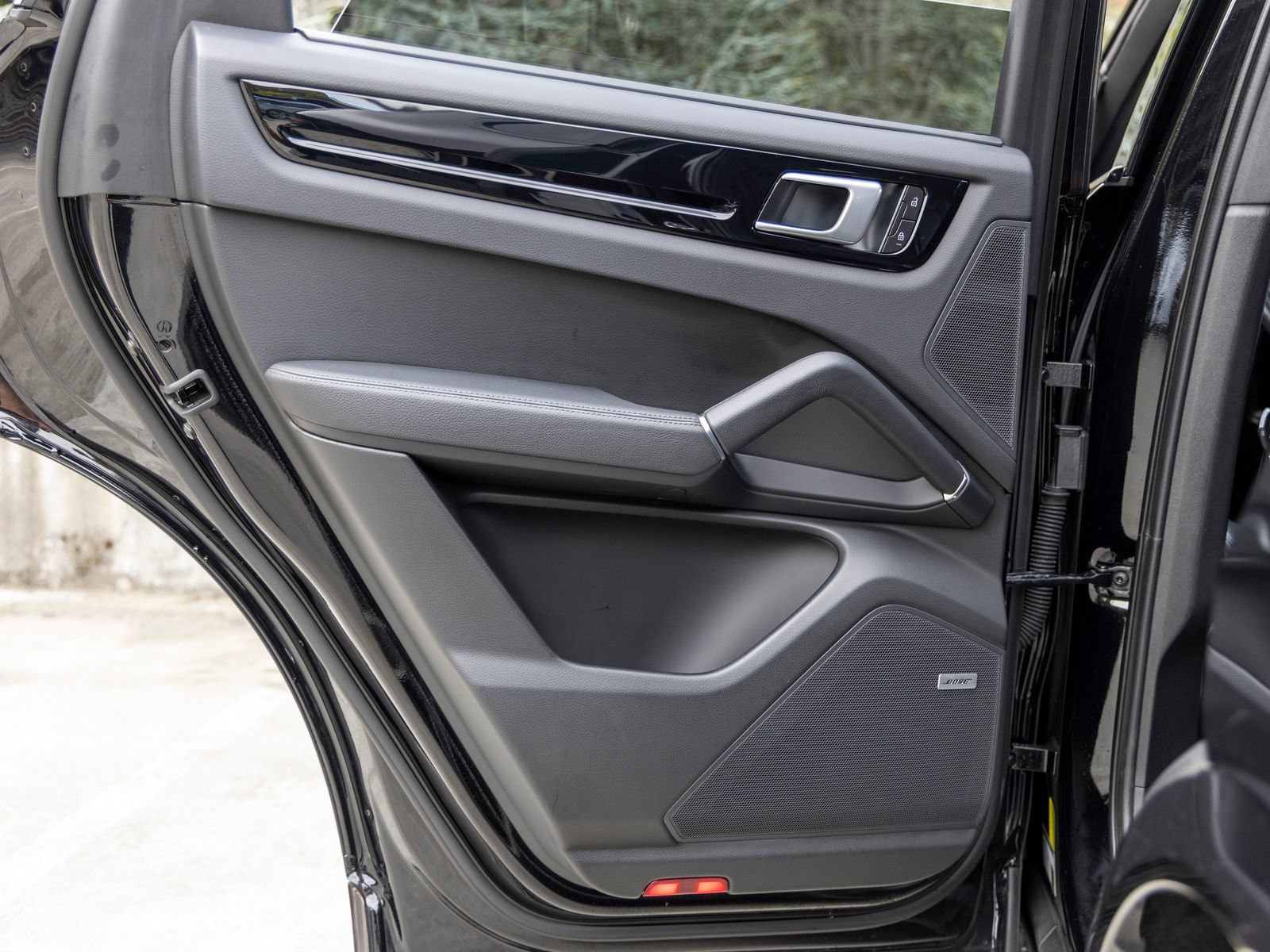 Certified 2022 Porsche Cayenne S AWD/4WD image 49