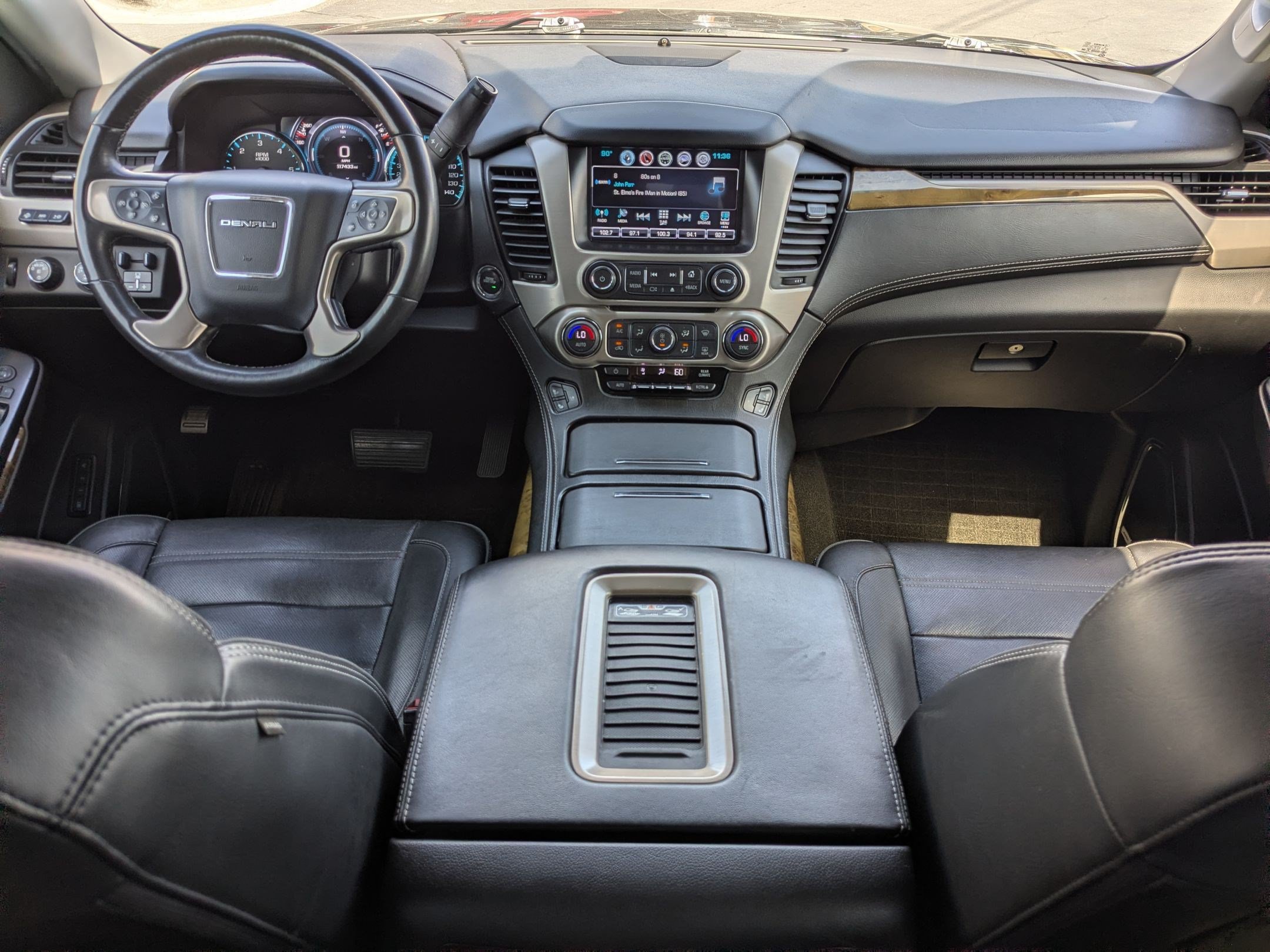Used 2017 GMC Yukon Denali w/ Open Road Package AWD/4WD image 25