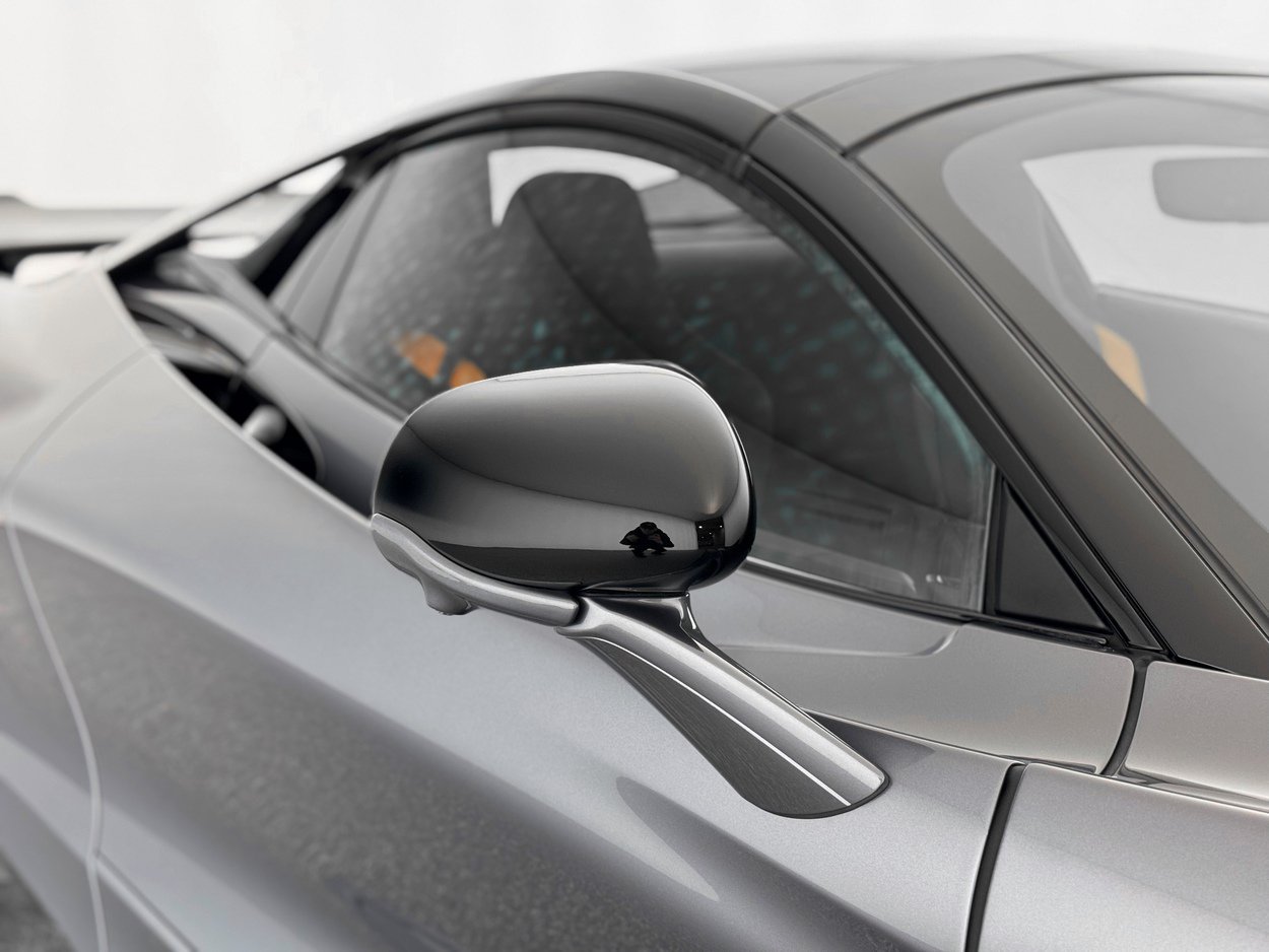 New 2026 McLaren 750S Spider RWD image 36