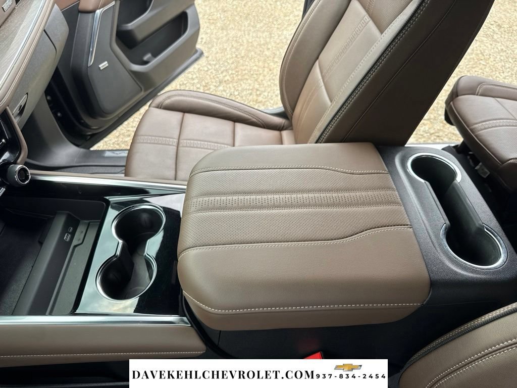 Used 2026 Chevrolet Suburban High Country w/ Sun And Tow Package AWD/4WD image 29