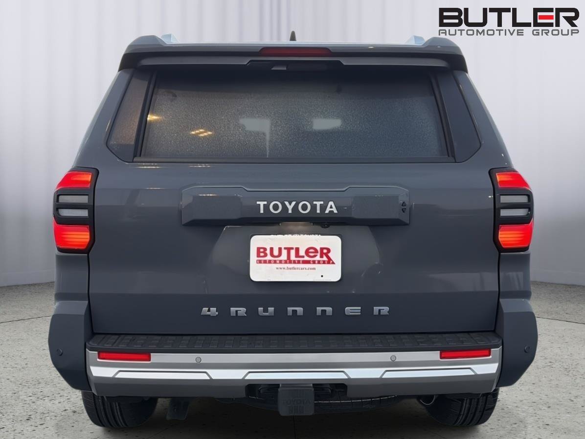 New 2026 Toyota 4Runner Limited AWD/4WD image 5