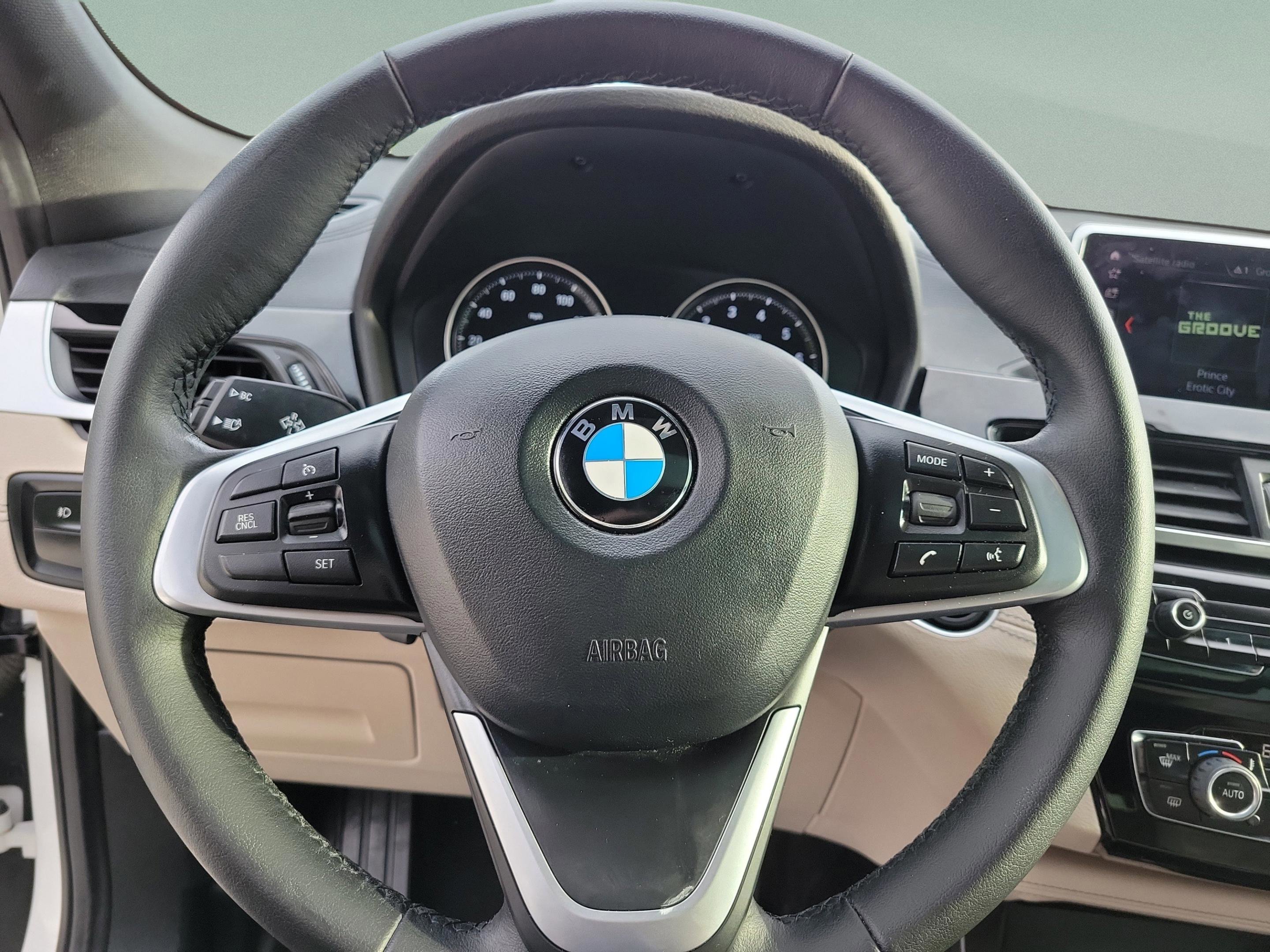 Used 2020 BMW X2 xDrive28i w/ Convenience Package AWD/4WD image 17