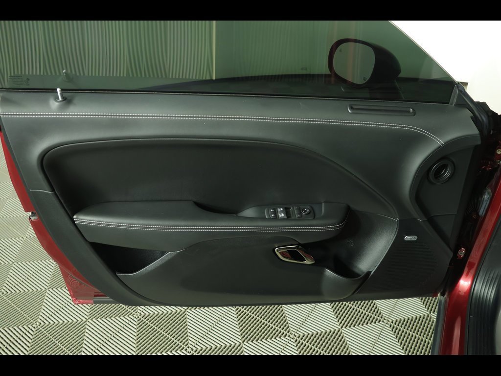 Used 2020 Dodge Challenger SRT Hellcat Redeye image 21