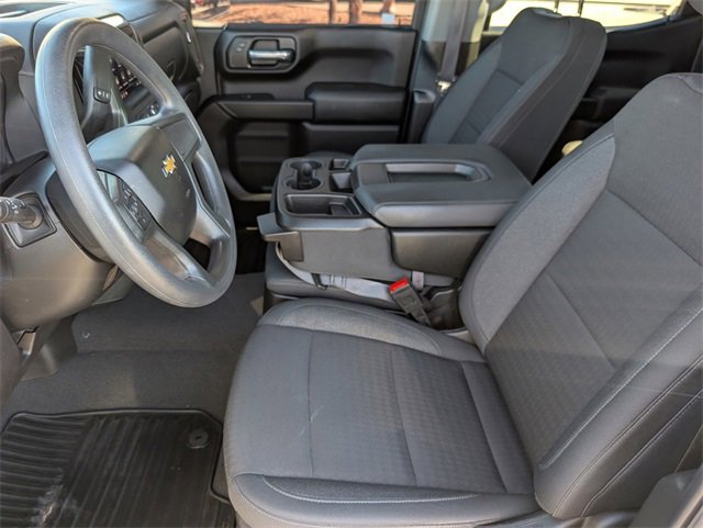 Used 2025 Chevrolet Silverado 1500 Custom image 10