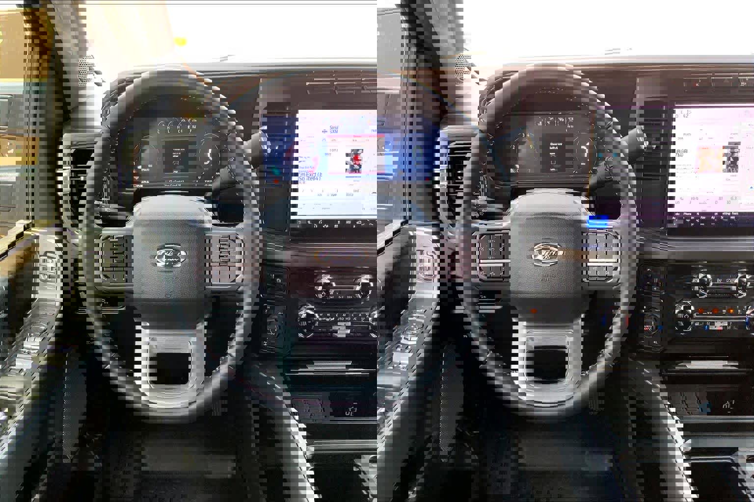 Certified 2024 Ford F250 Lariat w/ Sport Appearance Package image 6